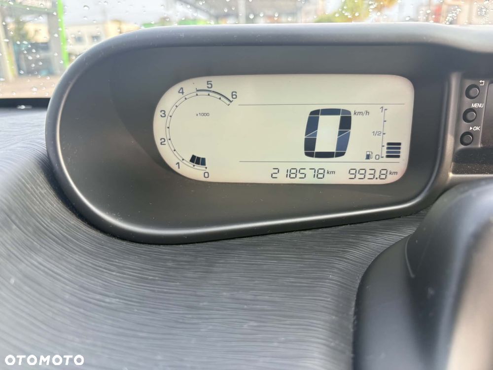 Citroën C3 Picasso 1.6 HDi Exclusive - 15