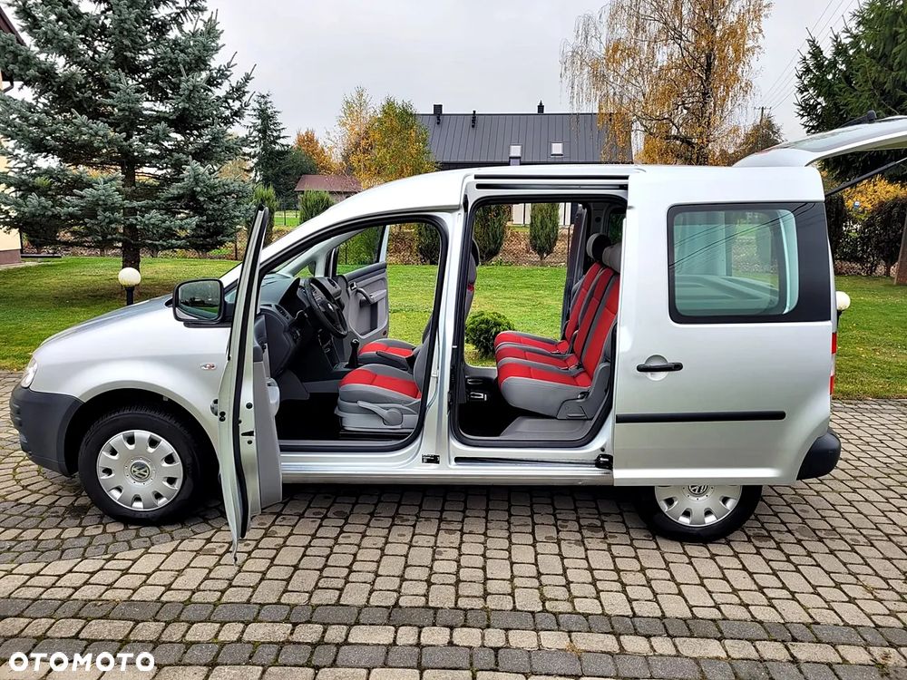 Volkswagen Caddy 1.6 Life Style Edition (5-Si.) - 9