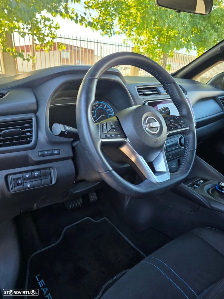 Nissan Leaf Acenta - 10