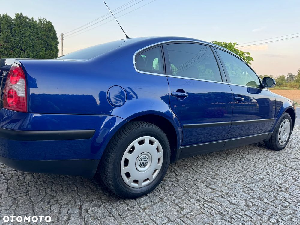 Volkswagen Passat 2.0 Comfortline - 12