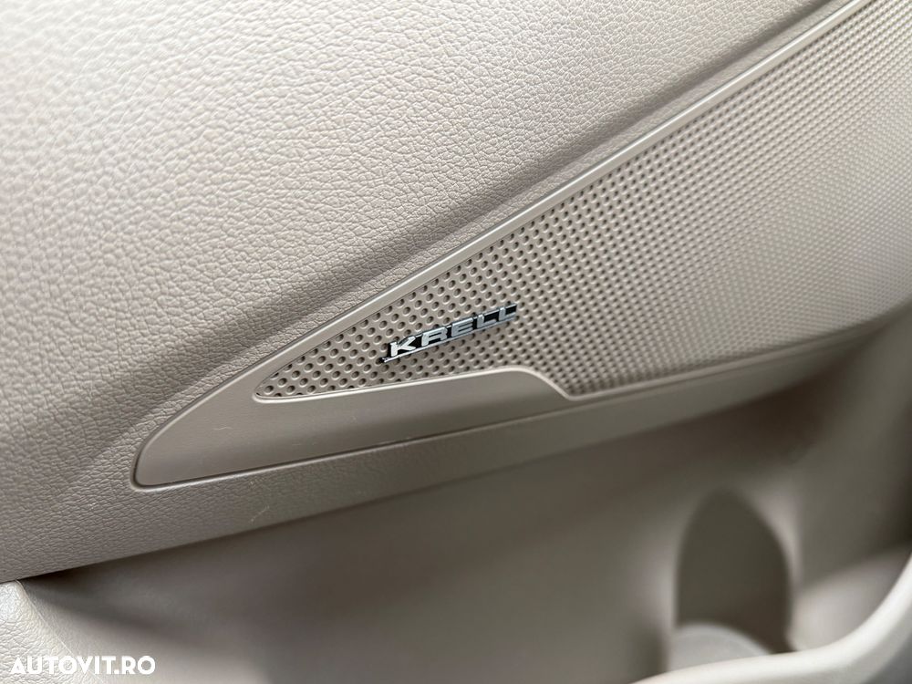 Hyundai Tucson blue 1.6 CRDi 2WD DCT Premium - 32