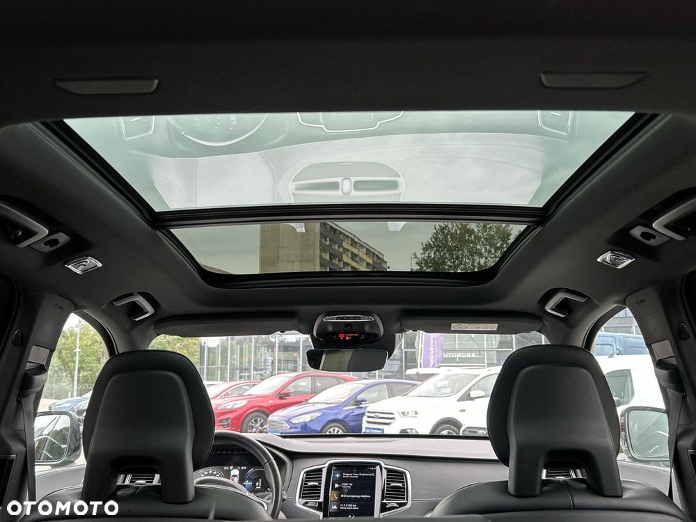 Volvo XC 90 - 28