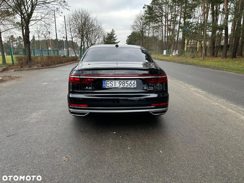 Audi A8 - 5