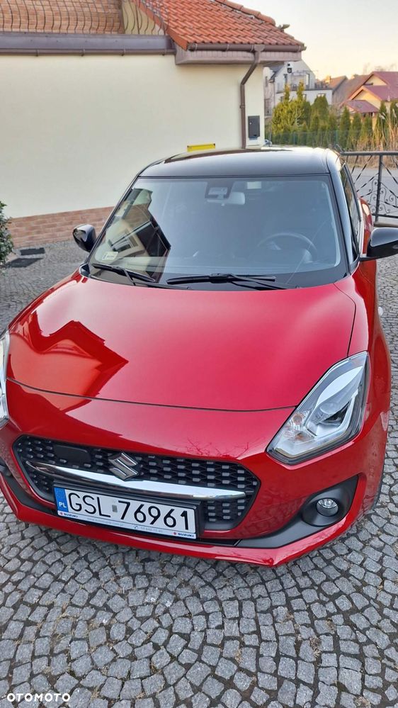 Suzuki Swift 1.2 Dualjet SHVS Premium Plus CVT - 4