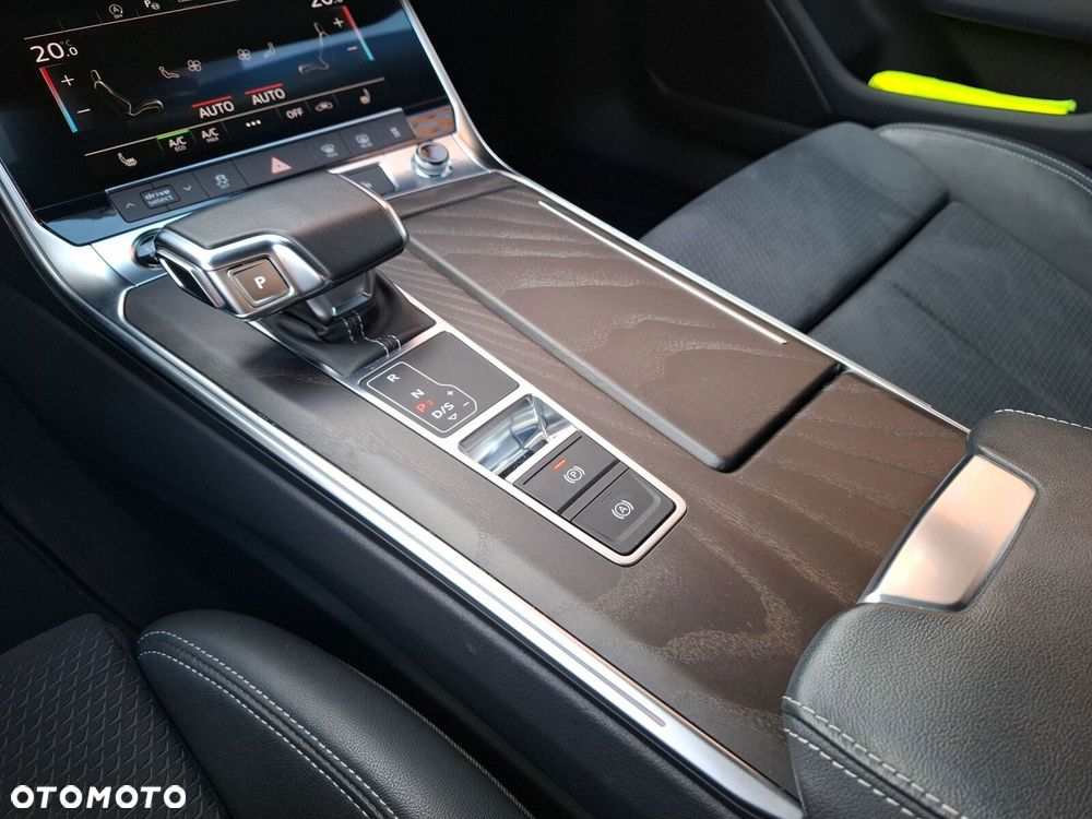 Audi A6 Avant - 15