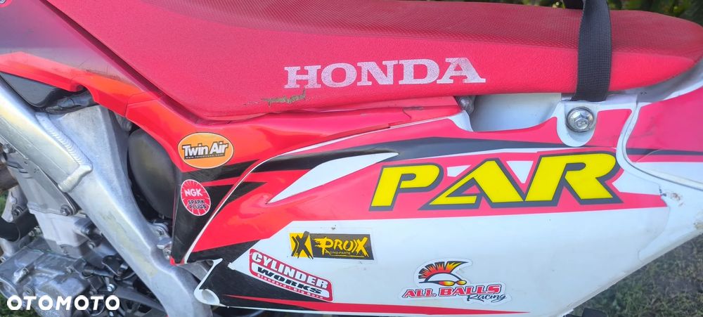 Honda CRF - 8