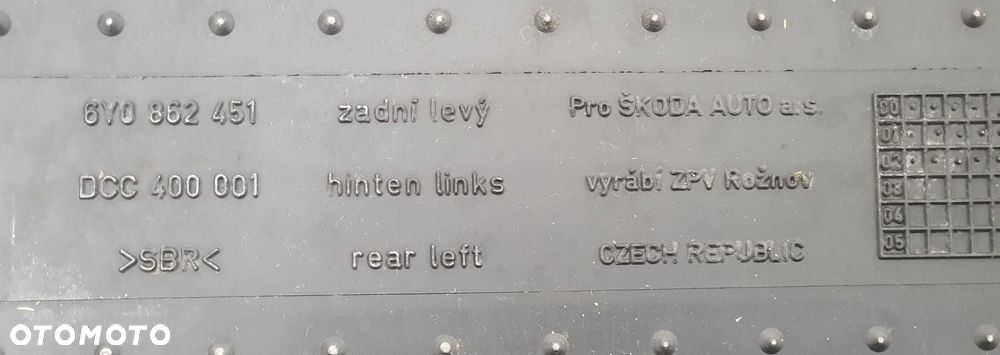 DYWANIKI CHODNICZKI GUMOWE SKODA FABIA I 6Y1862435 6Y0862451 4SZT - 9