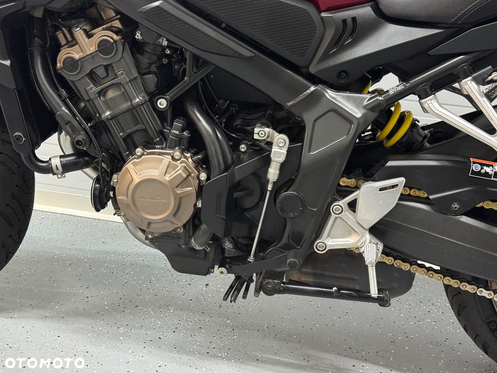 Honda CB - 26