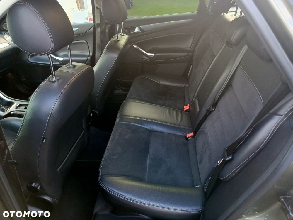 Ford Mondeo 2.0 TDCi Platinium X Plus (Titanium) - 8