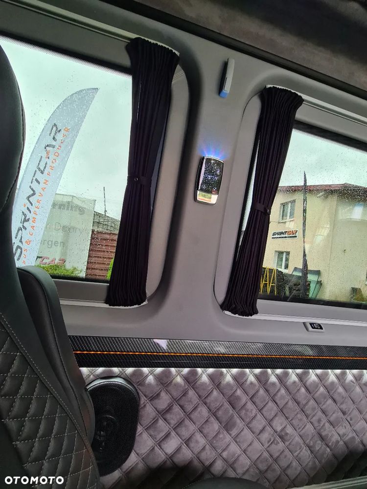 Mercedes-Benz Sprinter - 9