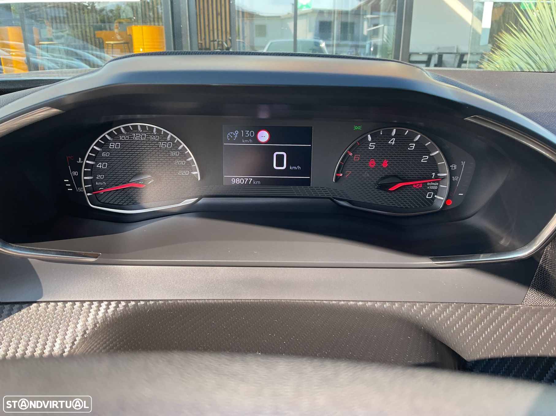 Peugeot 2008 1.2 PureTech Active Pack - 22