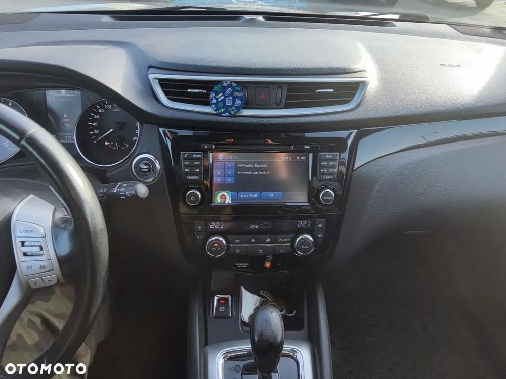 Nissan Qashqai 1.2 DIG-T Tekna Xtronic EU6 - 8