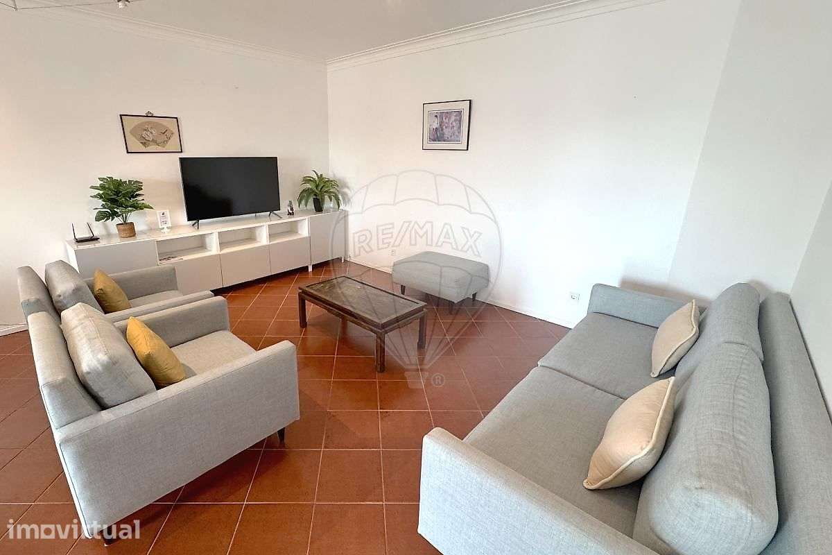 Apartamento T2 para arrendamento - Grande imagem: 4/14