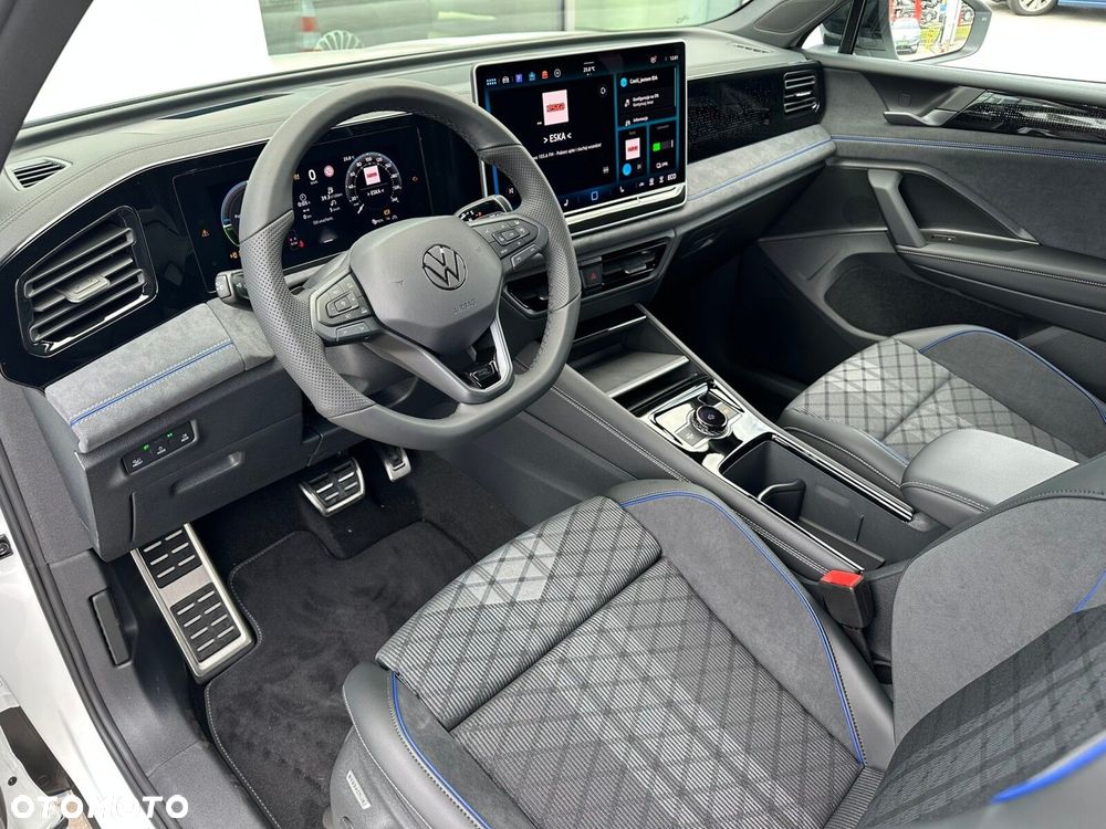 Volkswagen Tiguan - 12