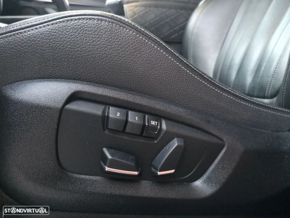 BMW X5 25 d sDrive Pack M - 12