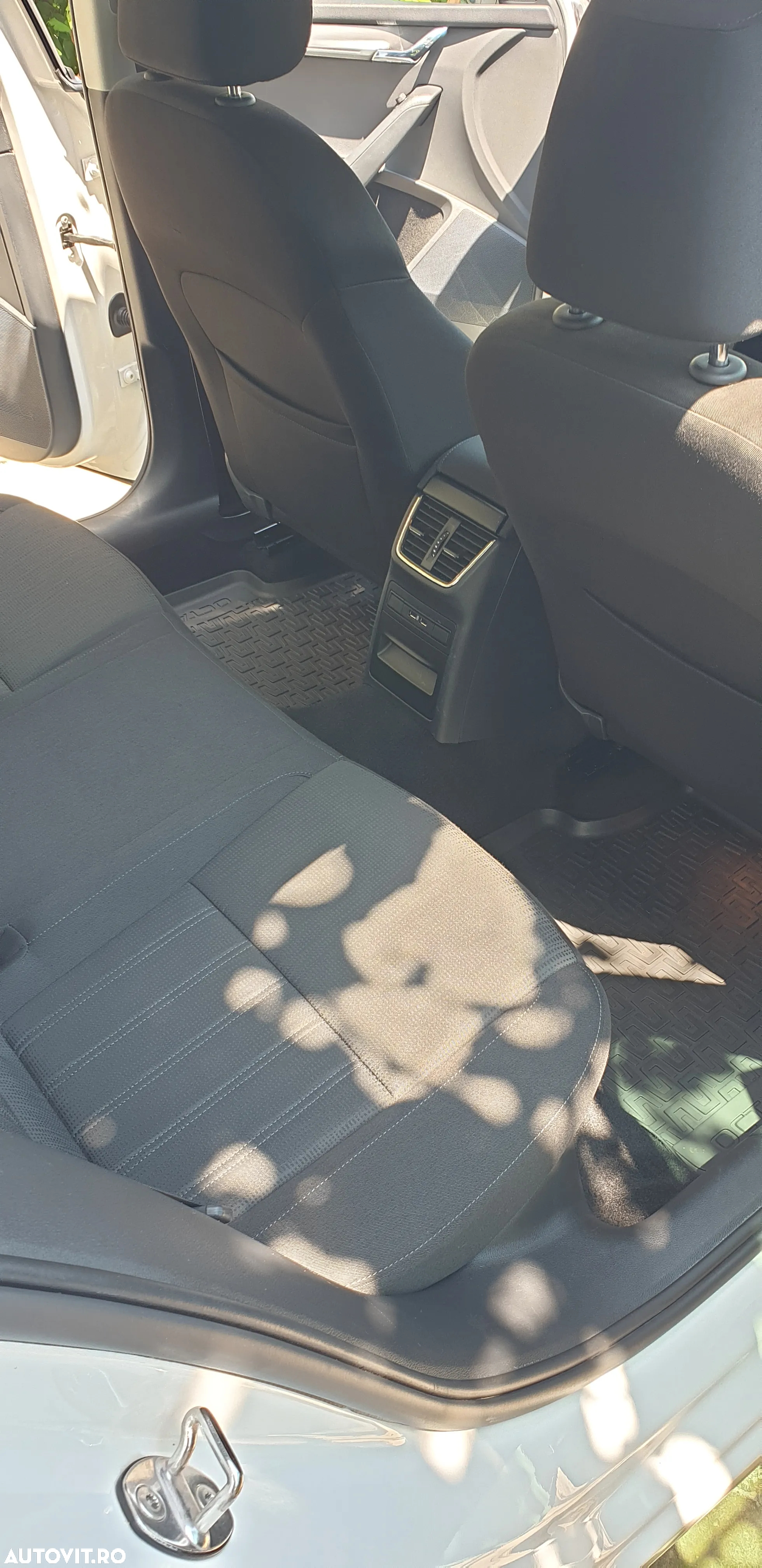 Skoda Octavia Combi Diesel 1.6 TDI DSG Style - 13