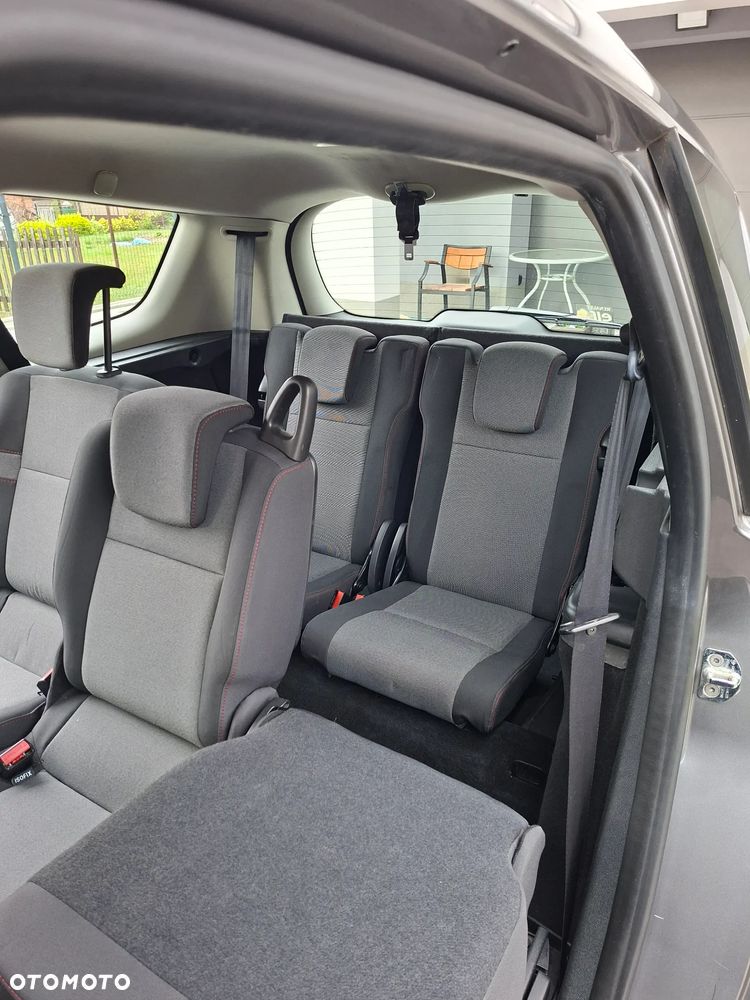 Renault Grand Scenic dCi 110 EDC Paris - 6