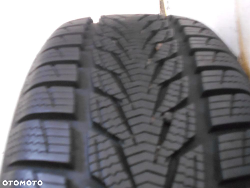 OPONA POJEDYNKA 195/65R15 POINTS WINTERSTAR 4 DOT 3519 8MM - 2