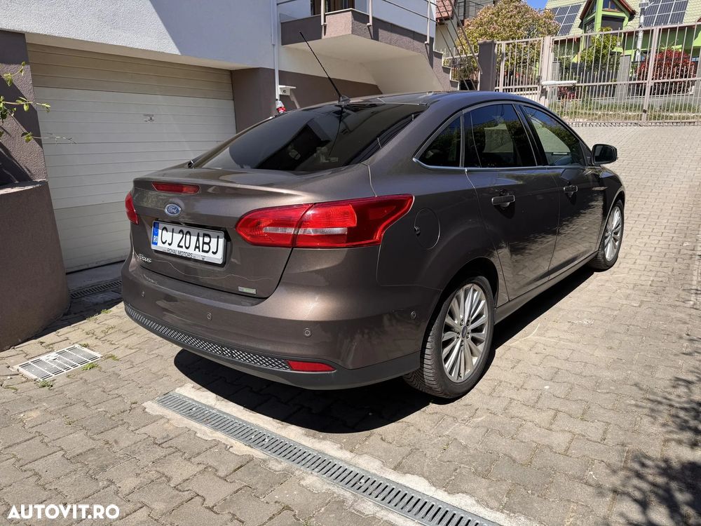 Ford Focus 1.0 EcoBoost Titanium - 5