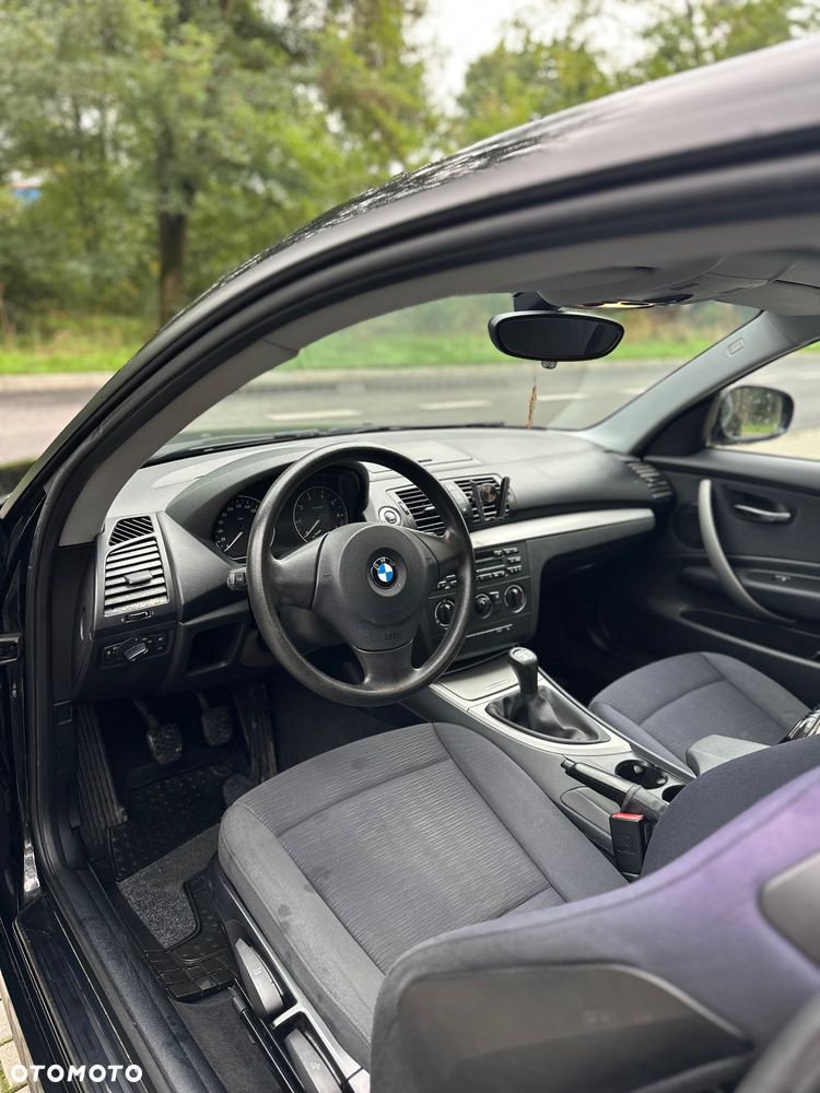BMW Seria 1 116i - 8