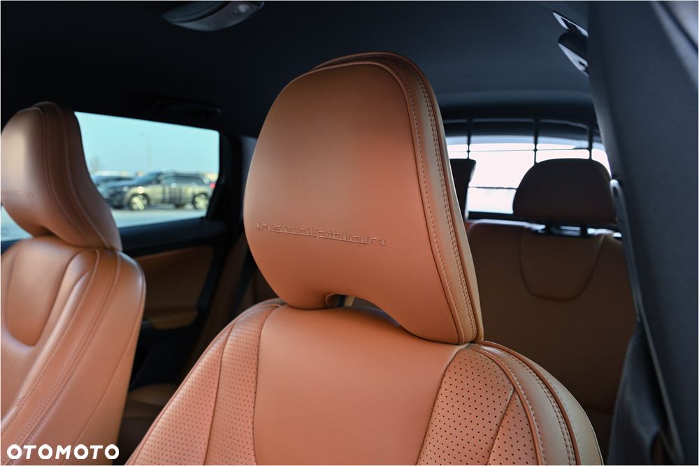 Volvo XC 60 D4 Geartronic Inscription - 28