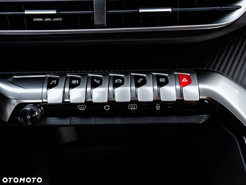 Peugeot 3008 PureTech 130 Stop & Start GPF Active Business-Paket - 36