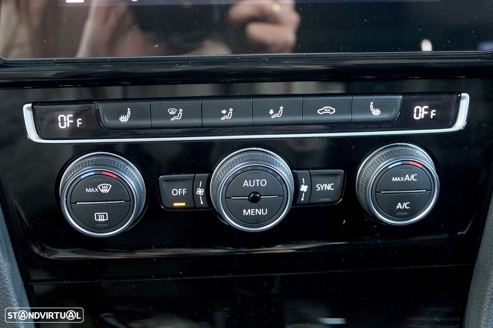 VW Golf 2.0 TSI GTI DSG - 24