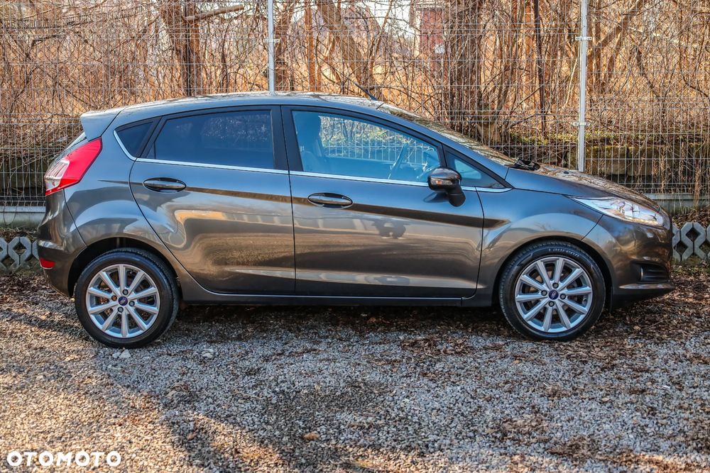 Ford Fiesta 1.0 EcoBoost STart-Stop Titanium - 11