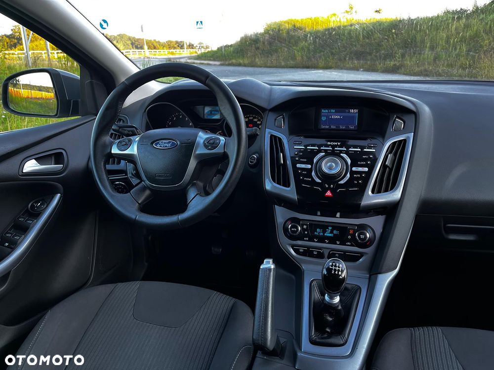 Ford Focus - 14