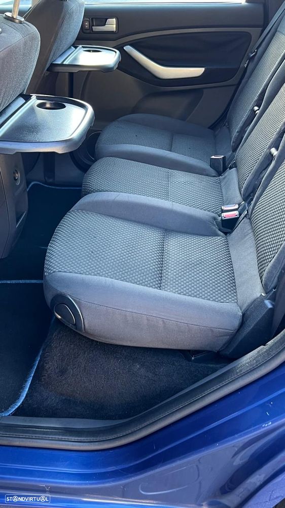 Ford C-Max 1.6 TDCi Titanium - 12