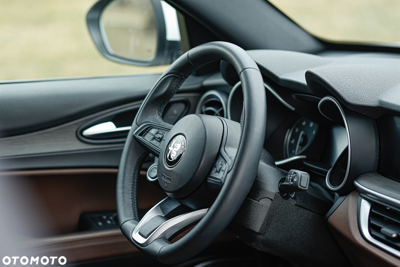 Alfa Romeo Stelvio - 16