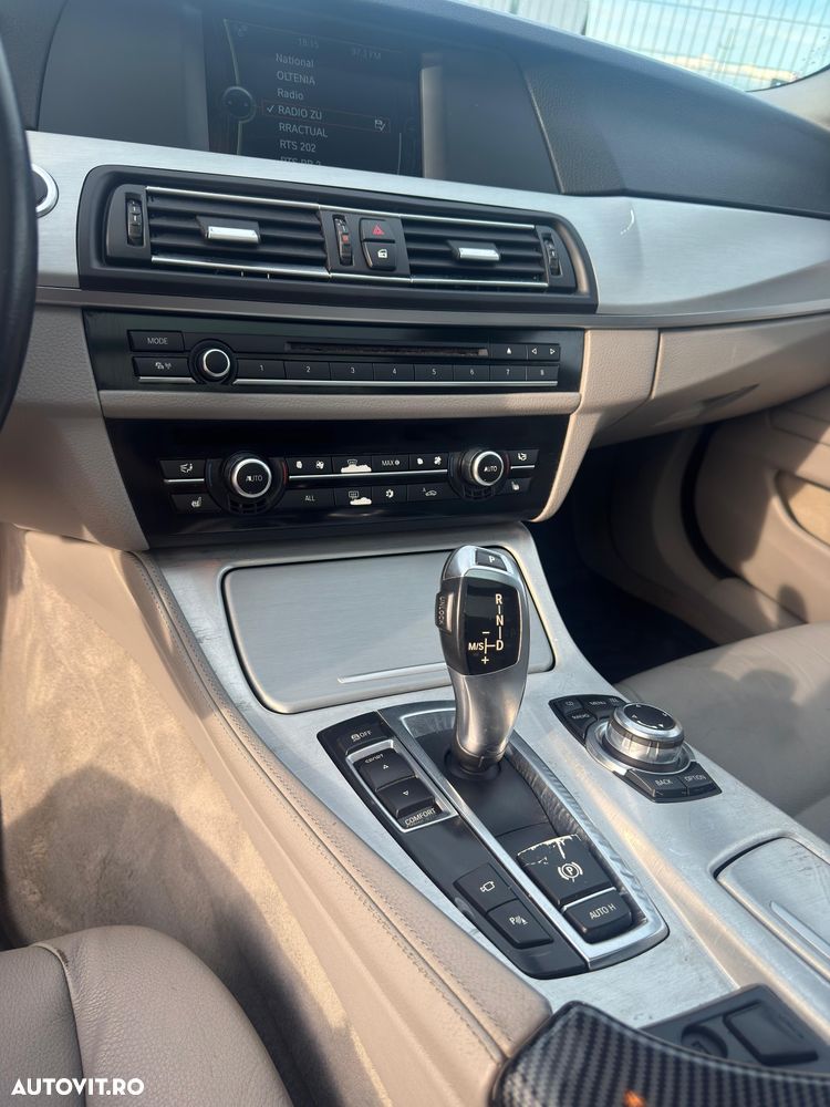 BMW Seria 5 520d Aut. - 12