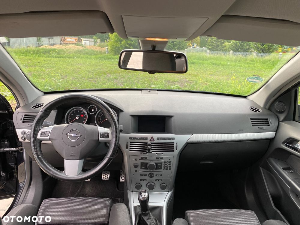 Opel Astra III 2.0 T Enjoy - 13