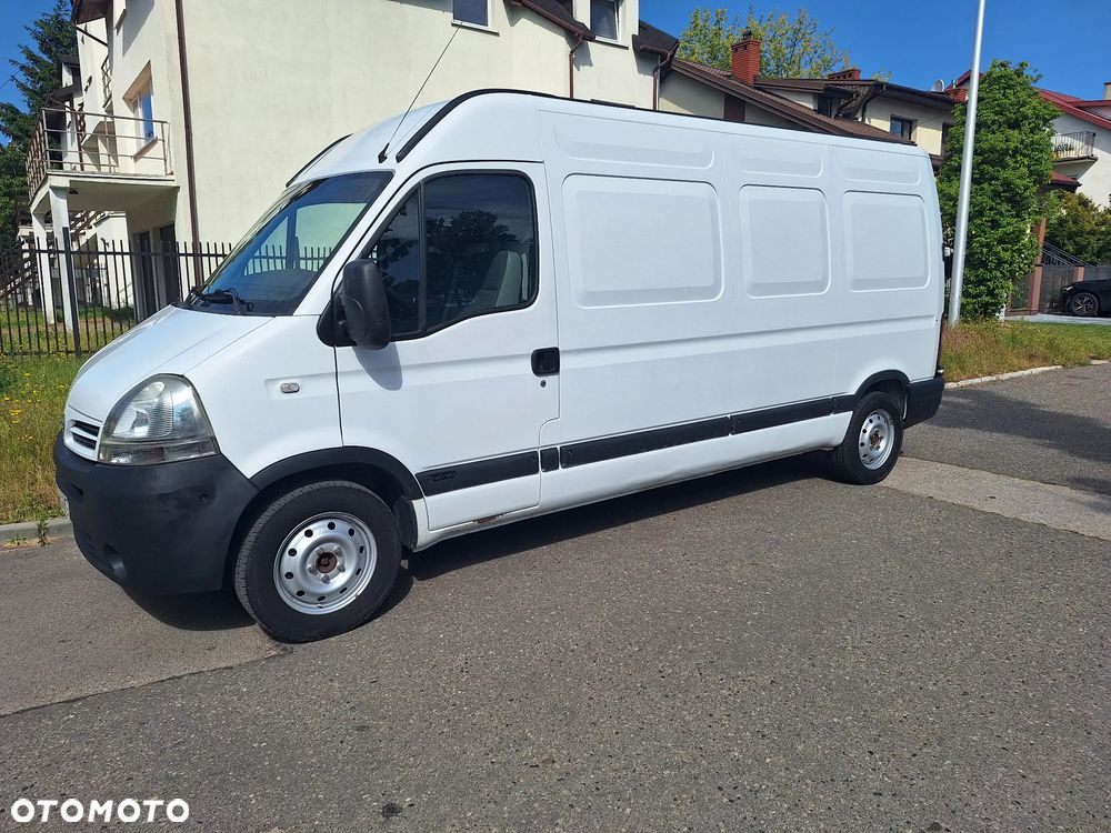 Nissan Interstar - 5