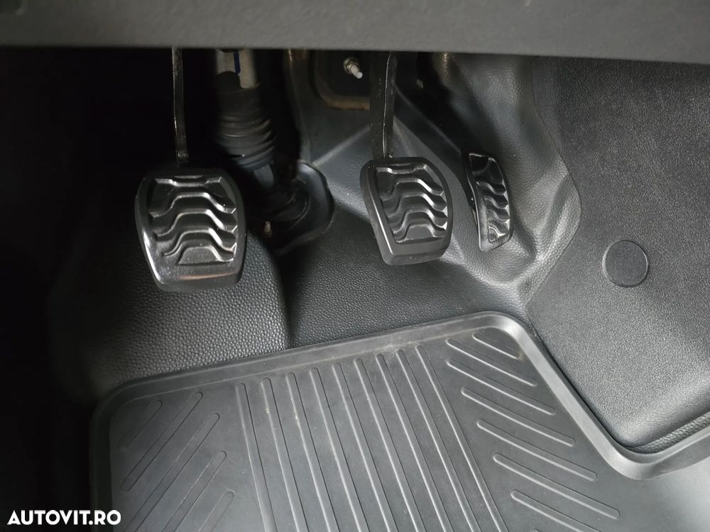 Ford Transit - 24