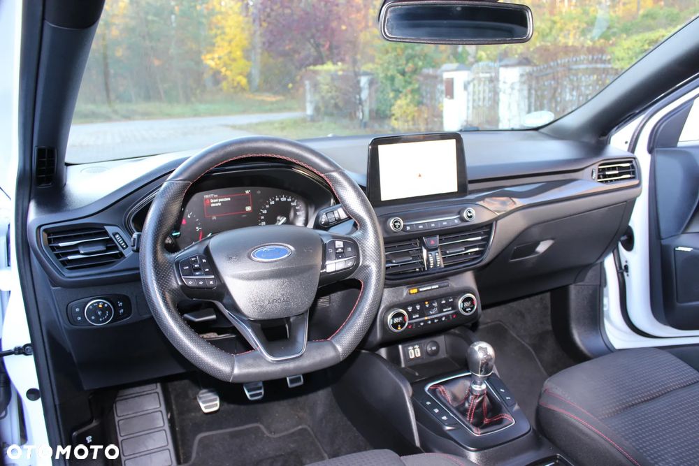 Ford Focus 1.5 EcoBlue Start-Stopp-System ST-LINE VIGNALE - 13
