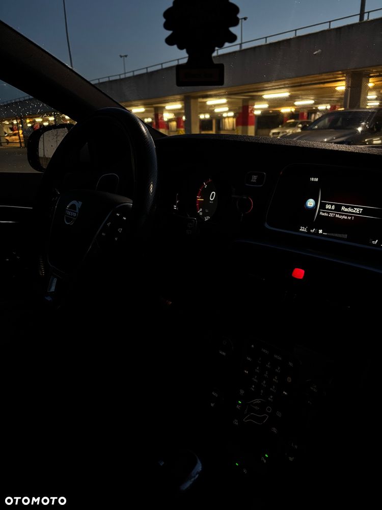 Volvo V40 D2 RDesign - 11