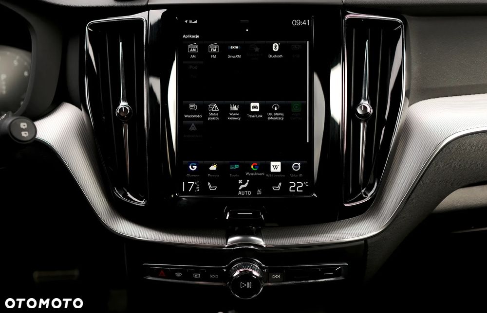 Volvo XC 60 T6 AWD Geartronic RDesign - 36