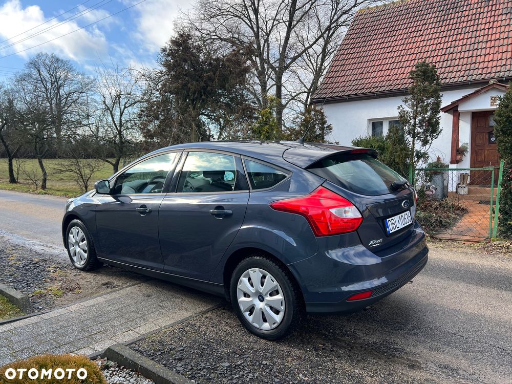 Ford Focus 1.0 EcoBoost Start-Stopp-System Champions Edition - 4