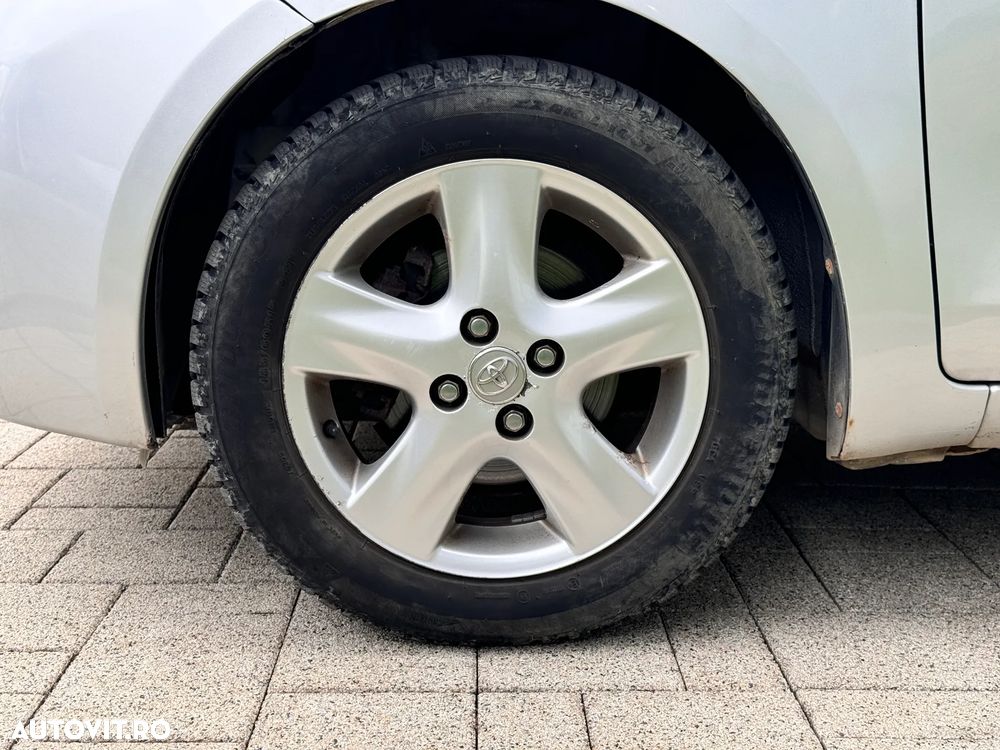 Toyota Yaris 1.4 D-4D Luna - 25