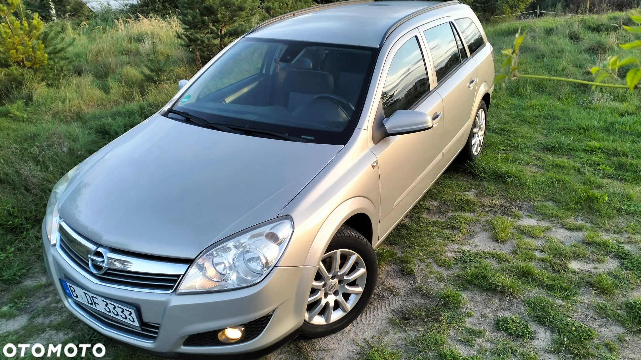 Opel Astra 1.6 Caravan Cosmo - 5