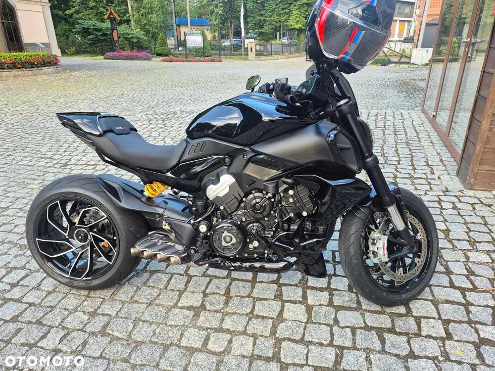 Ducati Diavel - 1