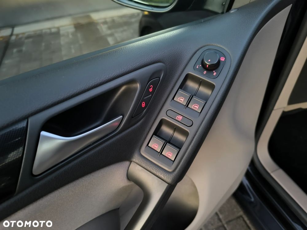 Volkswagen Golf VI 1.2 TSI Trendline - 33