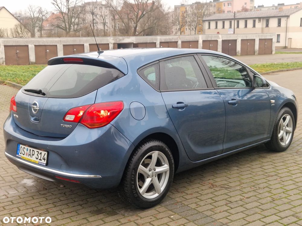 Opel Astra 1.4 Turbo - 3