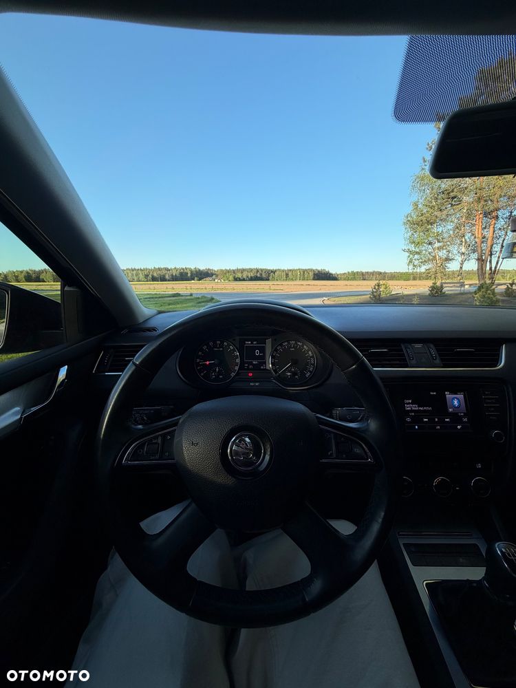 Skoda Octavia 2.0 TDI Ambition - 19