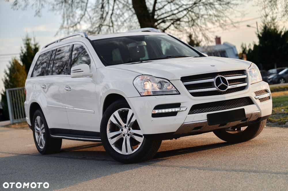 Mercedes-Benz GL 450 4Matic 7G-TRONIC Grand Edition - 6