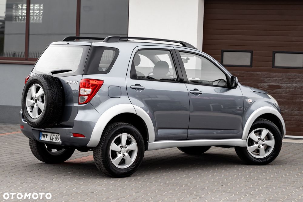 Daihatsu Terios 4WD Top S 100th Anniversary - 9
