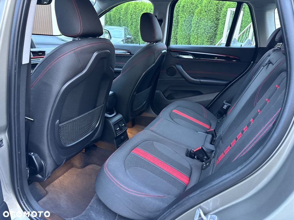 BMW X1 xDrive18d Sport Line - 21
