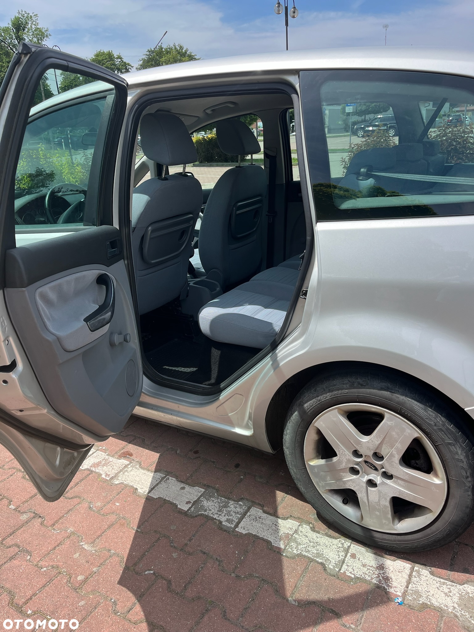 Ford C-MAX 1.8 TDCi Titanium - 12