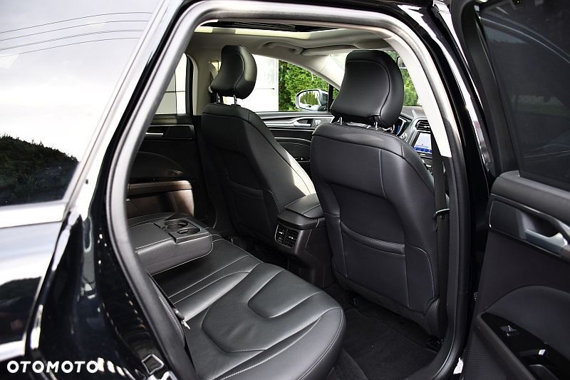 Ford Mondeo 2.0 Ti-VCT VIGNALE - 24